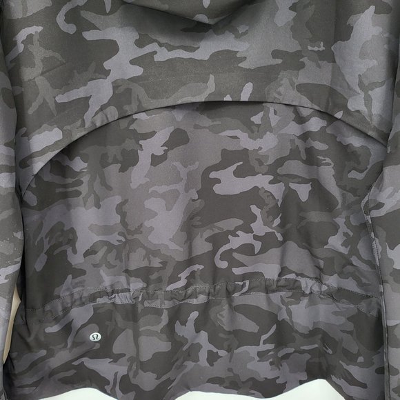 Lululemon Pack It Up Jacket Coat Size 6 Incognito Camo Multi Black Windbreaker - Picture 5 of 10